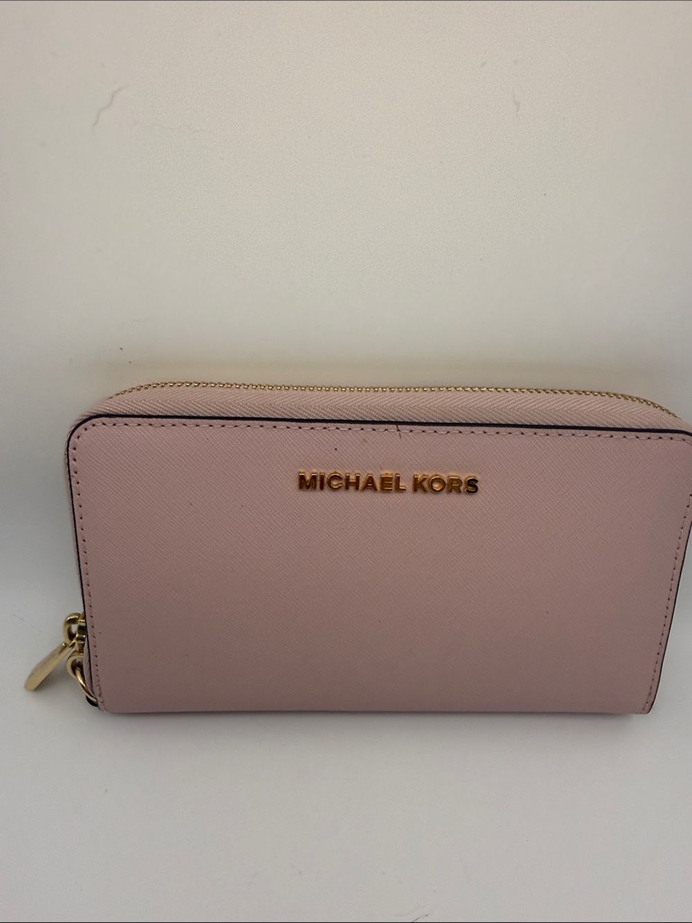 Michael Kors Blush Pink Zip Card  Smart Wallet with Gold Logo